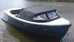 Corsiva 595 Tender - 25 HK Yamaha/Udstyr - BLACK WEEK