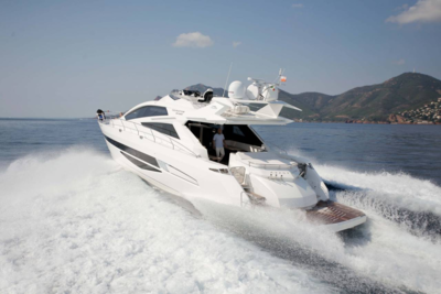 Galeon 700 SKY