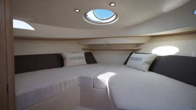 Interboat Intender 950 Cabin