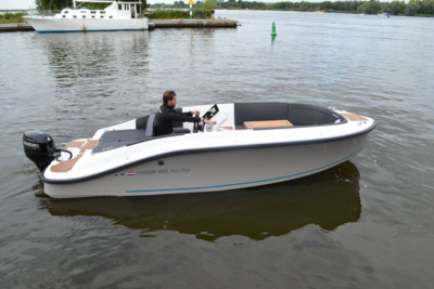 Corsiva 605 New Age - 25 HK Yamaha og udstyr - BLACK WEEK