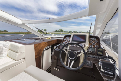 Galeon 485 HTS