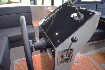 Corsiva 750 Tender - Elmotor Harmo m/Joystick