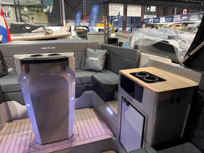 Corsiva 800 Tender - 40 HK Yamaha/Udstyr