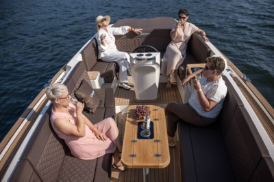 Corsiva 800 Tender - 40 HK Yamaha/Udstyr