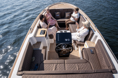 Corsiva 800 Tender - 40 HK Yamaha/Udstyr