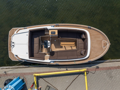 Corsiva 800 Tender - 40 HK Yamaha/Udstyr