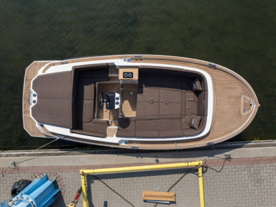 Corsiva 800 Tender - 40 HK Yamaha/Udstyr