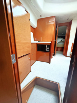 Prestige 42S - Twin Volvo Penta IPS500/Udstyr