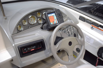 Bayliner Capri 212 - Mercruiser 4,3 MPI/Udstyr
