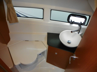 Jeanneau Merry Fisher 895 - 2 X 200 HK Yamaha/Udstyr