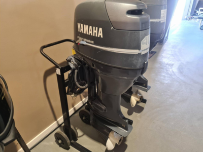 Yamaha 40 HK - 1999