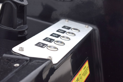 Corsiva 595 Tender 2017 - 25 HK Yamaha/Udstyr