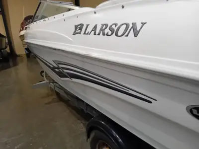Larson 180 Sport - Volvo Penta 135 HK/Udstyr