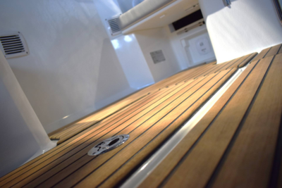 Jeanneau 795 Serie 2 - 225 HK Yamaha/Udstyr