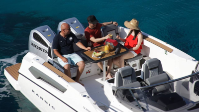 Karnic SL800 - F375 XTO - V8 Yamaha/Udstyr