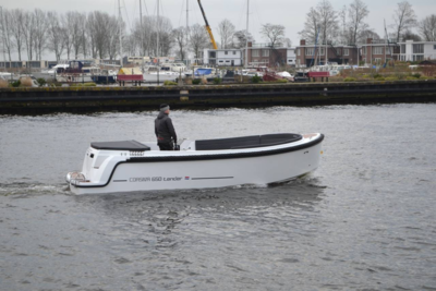 Corsiva 650 Tender - 25 HK Yamaha/Udstyr