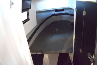 Ryds 735VI - 200 HK Yamaha/Udstyr