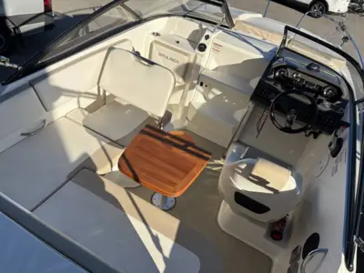 Bayliner VR5 - Mercruiser 4.5L 200 HK