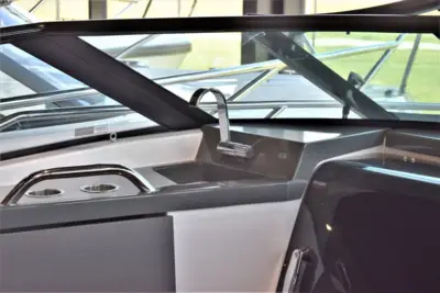 Nordkapp Noblesse 720 - Yamaha 200 HK/Udstyr