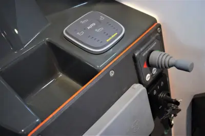 Nordkapp Noblesse 720 - Yamaha 200 HK/Udstyr