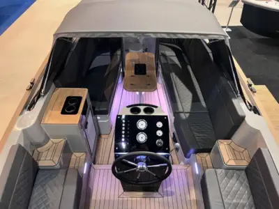 Corsiva 800 Tender