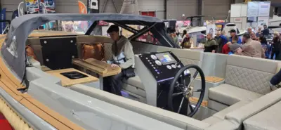 Corsiva 800 Tender