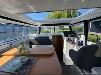 Finnmaster Pilot 8 - 2 X F200 Yamaha/Udstyr