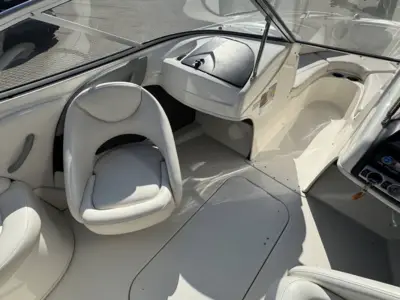 Bayliner 205  BR  - 4.3 Mercruiser MPI