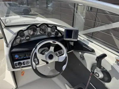 Bayliner 205  BR  - 4.3 Mercruiser MPI