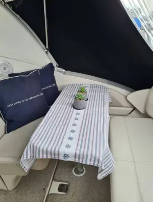 Chaparral 250 Signature - Volvo Penta 5.7L GXI/Udstyr