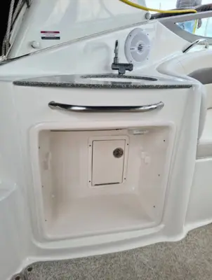 Chaparral 250 Signature - Volvo Penta 5.7L GXI/Udstyr
